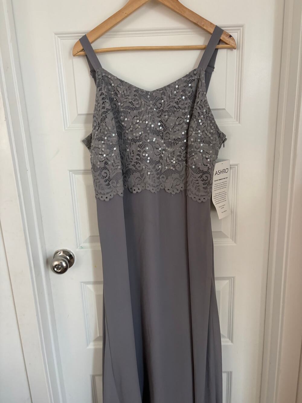 Ashro Gray Lace Sequin Maxi Dress Formal Evening Occasion, size 16W
